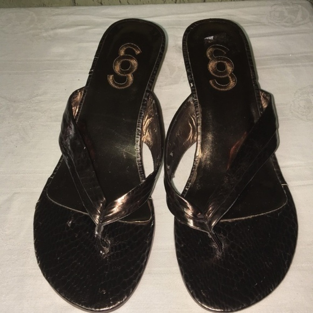 COC  copper colored wedge sandals